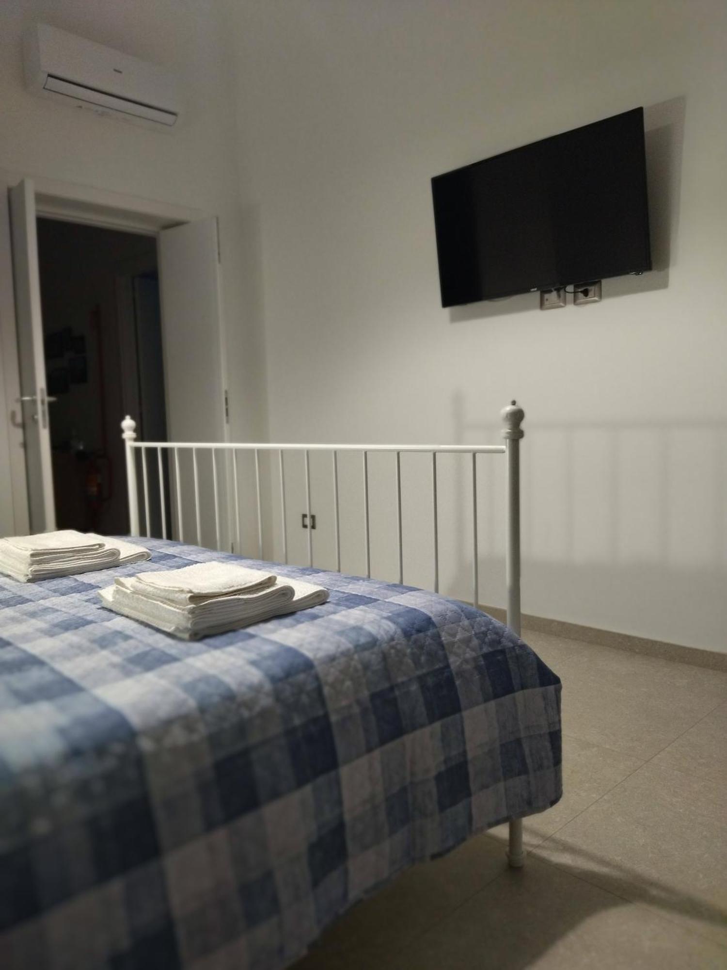 Putignani 210 Apartment Bari Kültér fotó